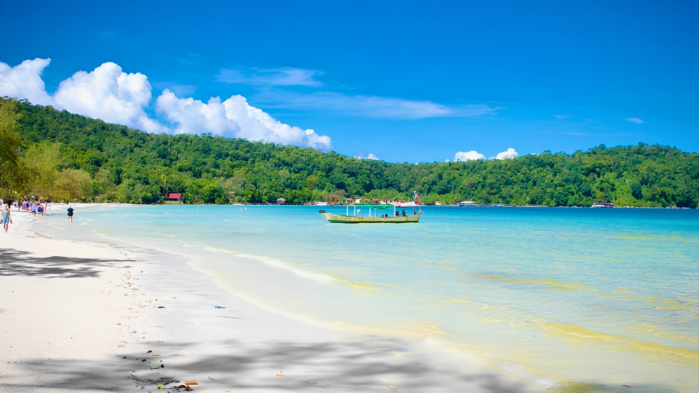 Genieten van paradijselijke uitzichten op Koh Rong Samloem bij het reizen naar Cambodja