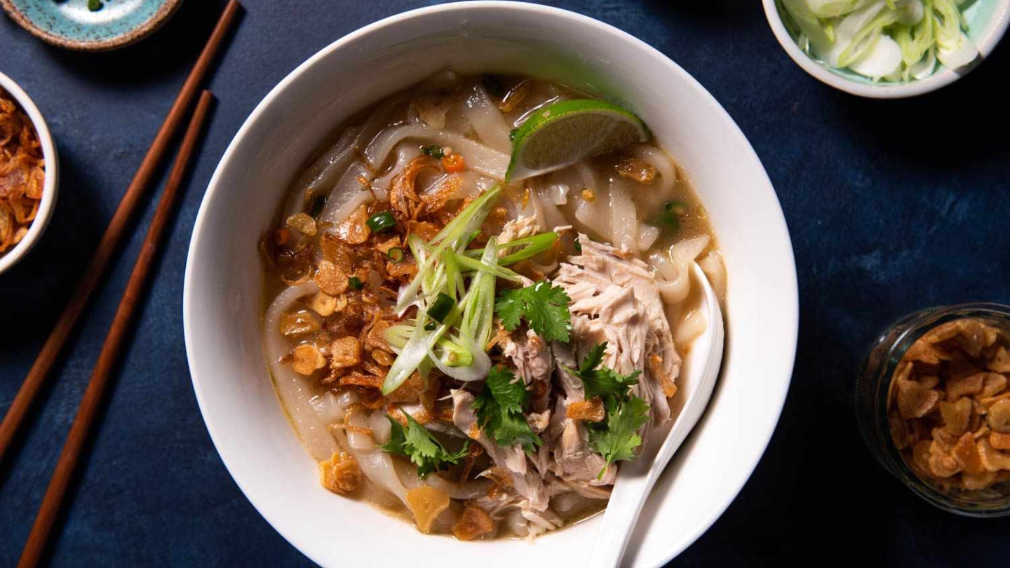 Khao Piak Sen, een van de beste streetfoodspecialiteiten in Vientiane