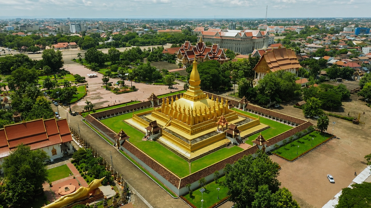 Pha That Luang bezoeken tijdens je Laos vakantie in juli