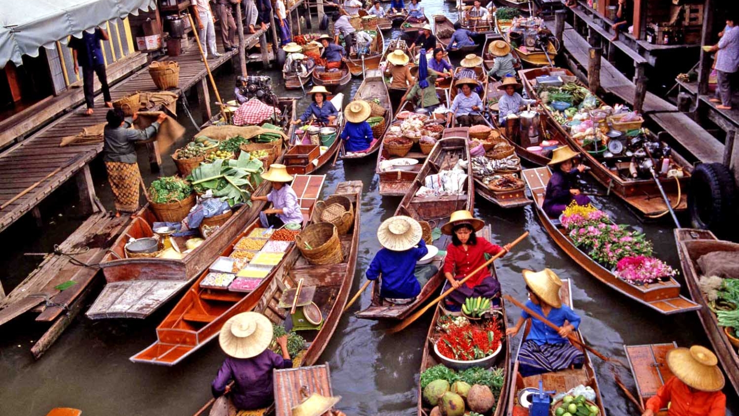 Ontdek de drijvende markten van Bangkok
