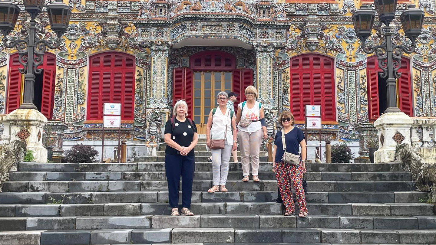 Ontdek Huế, de voormalige keizerlijke hoofdstad van Vietnam.