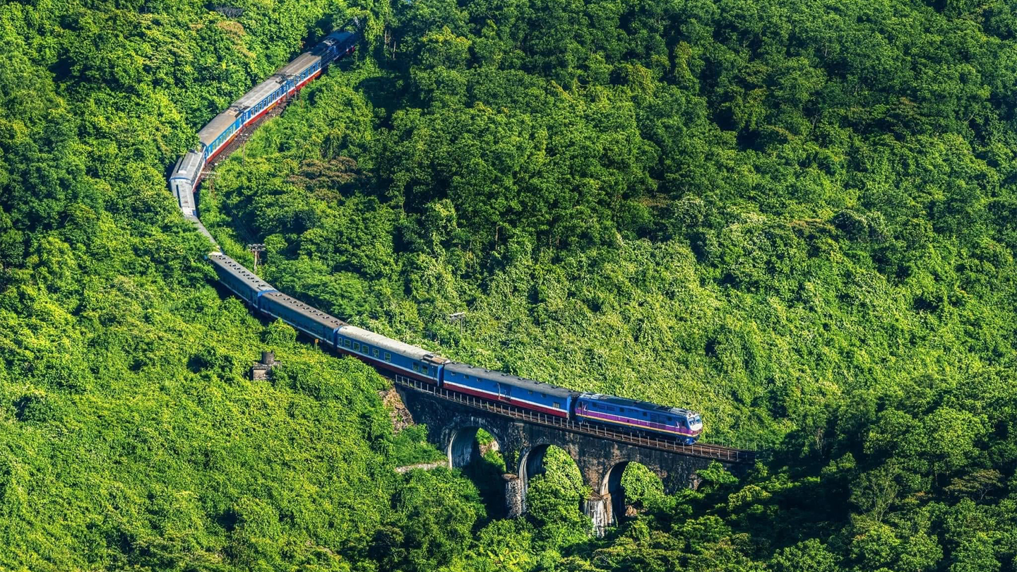 De trein over de Hải Vân-pas