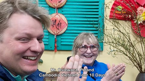 De heer Jakub vertelt over zijn 13-daagse reis naar Cambodja en Vietnam